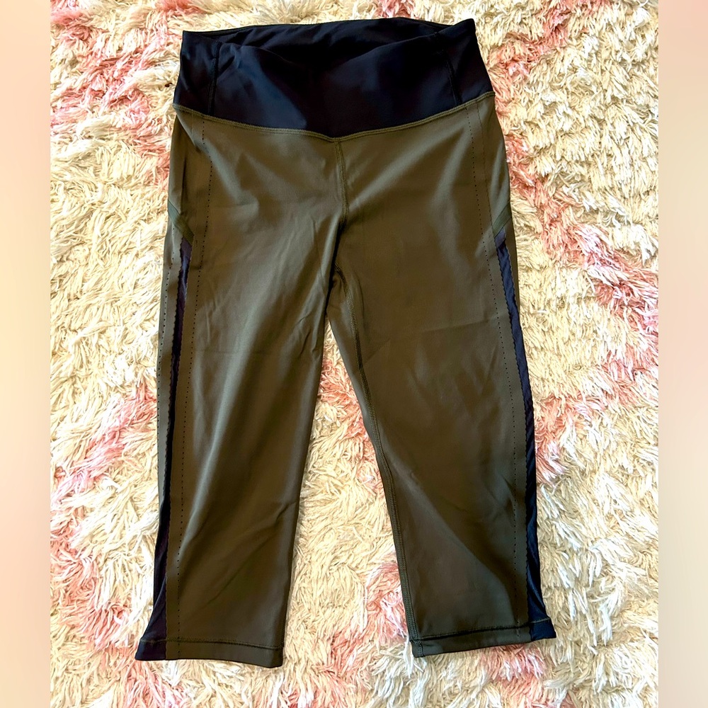 Super cute Lululemon Running Pants